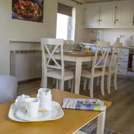 6 Aillebrack Cois Farraige Holiday home Ballyconneely