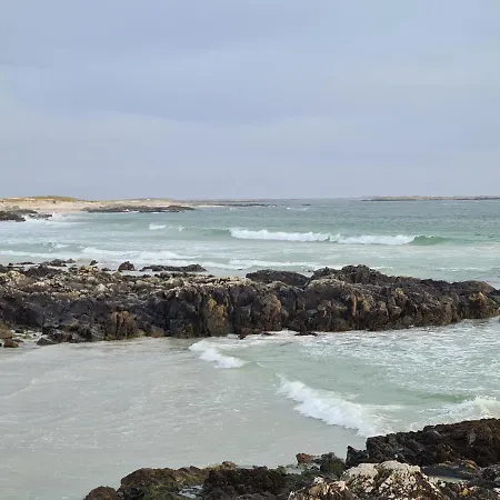 Holiday home 6 Aillebrack Cois Farraige *